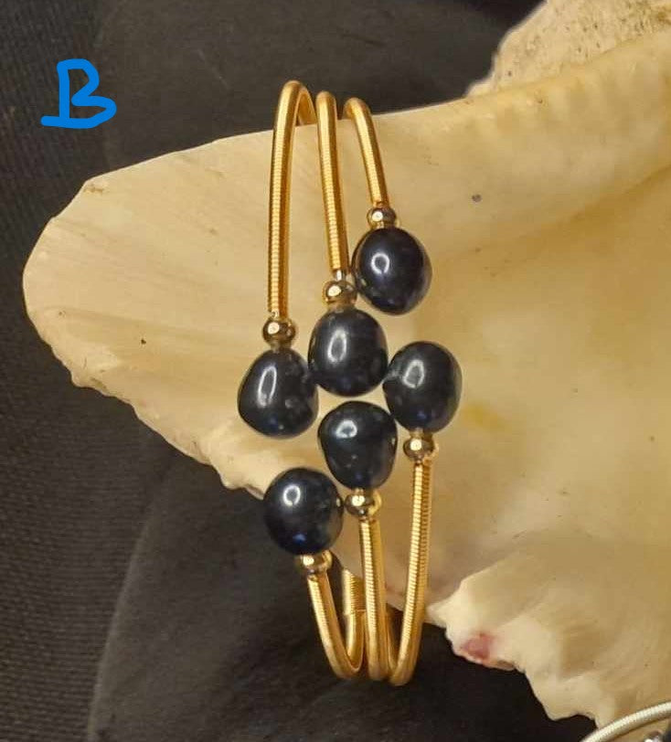 sea water pearls bracelet